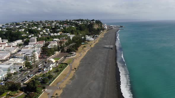 The Amazing North and South Islands of New Zealand