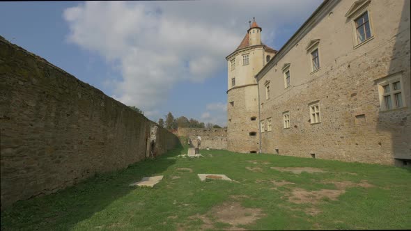 Ruined wall inside the FagaraS Fortress