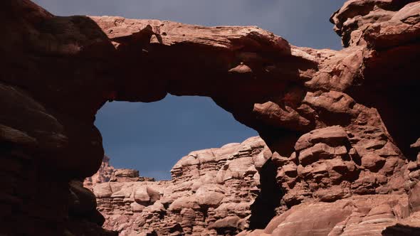 Red Stone Arch in Grand Canyon Park