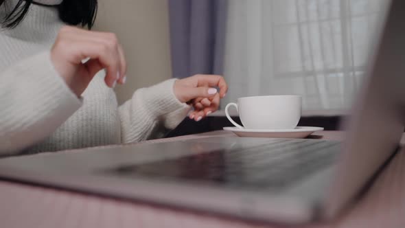 Closeup Business Woman Typing Laptop Drinks Coffee Tea