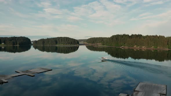 Float Planes Come in and out of Kodiak Alaska via Twin Islet