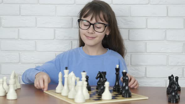 Child with chess. 