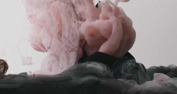 Abstract Ink In Water VI alt