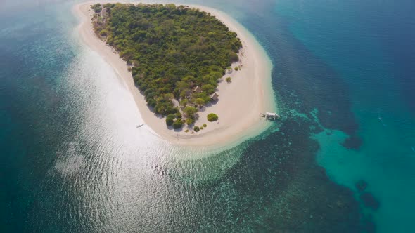 Tour on the islands of philippines