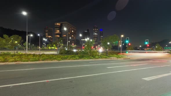 Timelapse avenues and city streets. Santiago de Chile, cars pass through its corners. Night city lan alt