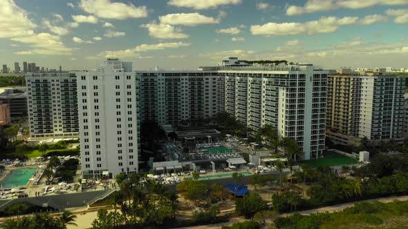 Beachfront hotels in Miami 4k travel hotel spot airbnb