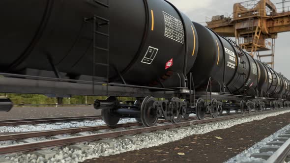 Refinery Oil Industry Freight Train Transportation Crude Fuel Via Railroad