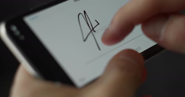 Digital signature on mobile screen