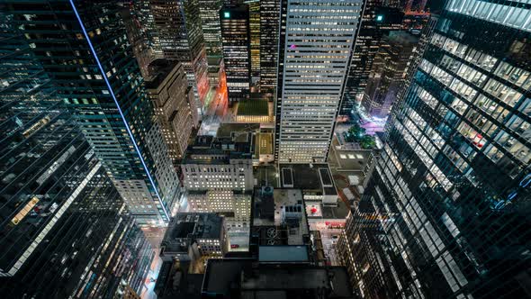 Rooftopping Skyscraper Lookdownsin Toronto