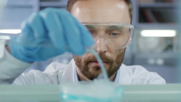 Scientific Test with Plasmid DNA alt