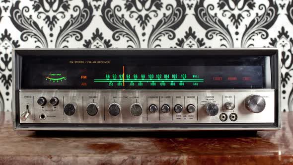 vintage radio dial retro wallpaper