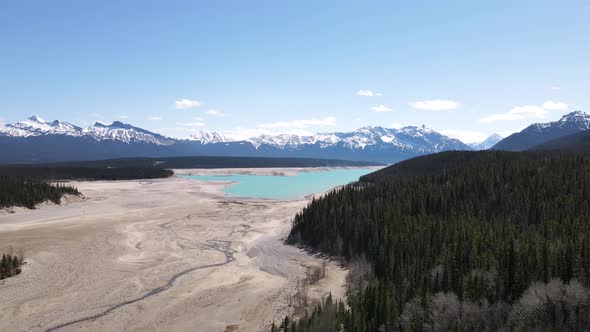 Snow Top Mountains At Abraham Lake