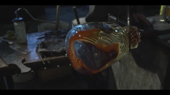 Glass blowing 065