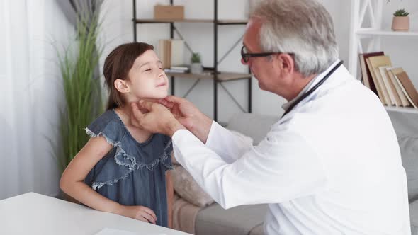 Child Healthcare Pediatrician Checkup Sore Throat