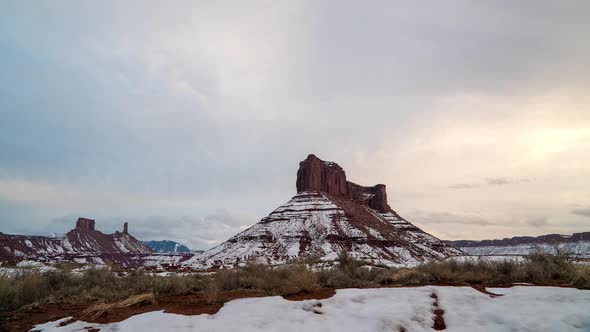 Time lapse viewing Parriott Mesa in winter at sunset