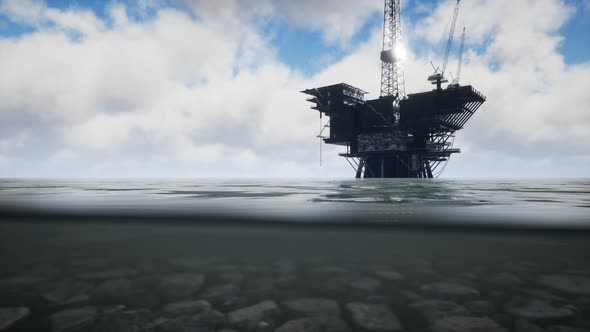 Large Pacific Ocean Offshore Oil Rig Drilling Platform alt