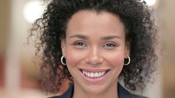 Close Up of Smiling African Businesswoman