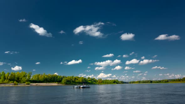 Sunny day on the River Vistula.