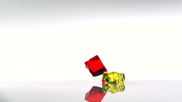 Jello falling on the floor and bouncing, Slow Motion