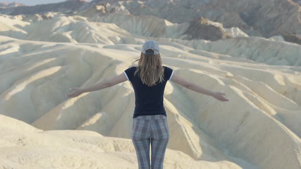 Hiking In Death Valley