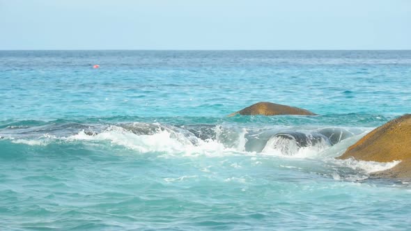 Turquoise Rolling Wave