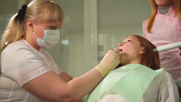 Dentist Light Tooth Filling with Ultraviolet