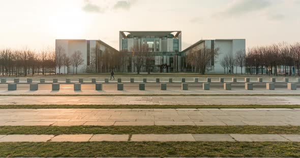 Hyper lapse of German chancellery in central Berlin government disctrict