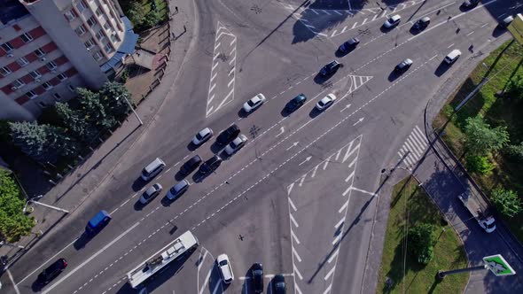 Traffic Crossing Busy Intersection at City