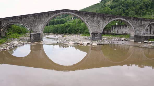 Four Eyes Arch Bridge