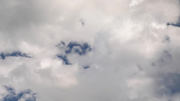 Timelapse Blue Sky Moving Clouds