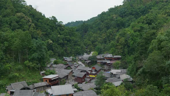 4K Cinematic landscape nature footage of the famous and authentic village of Mae Kampong in the midd