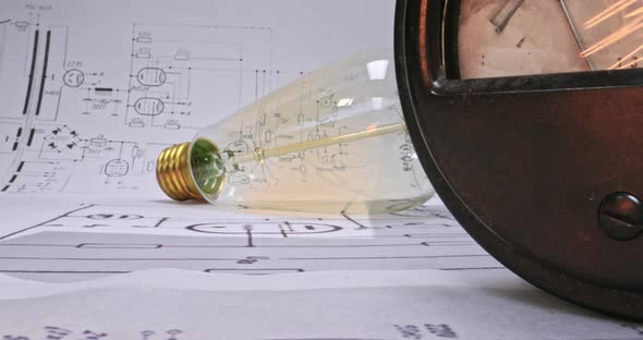 Low voltage edison bulb. Cables, light bulb on diagrams.