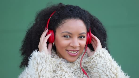 Music Woman Listen Headphone