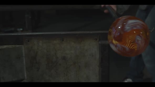Glass blowing 063