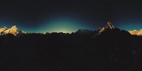 UHD  360 VR of Mount Everest Golden Sunrise Time Lapse. The Sunlight on the Peak