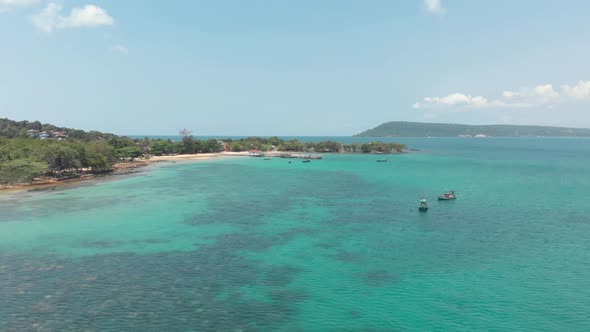 Crystal clear tropical water on the shallow M'pai Bay in Koh Rong Sanloem Island, Cambodia