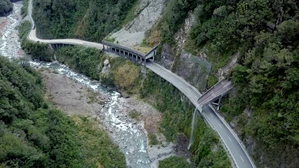 Arthurs Pass road