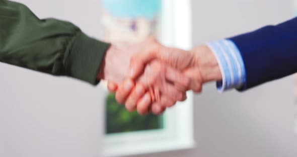 Seal the Deal with Real Estate Broker By Handshake