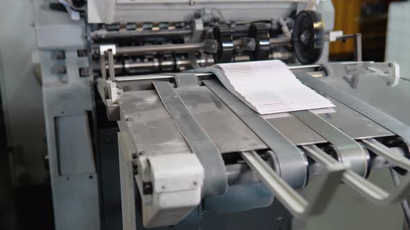 Industrial Printing of Posters Newspapers Leaflets Magazines