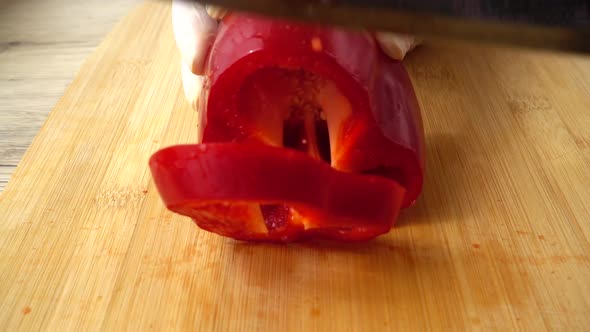 The Cook Cuts Sweet Pepper 11