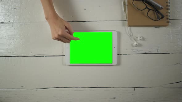 Use Tablet With Green Screen