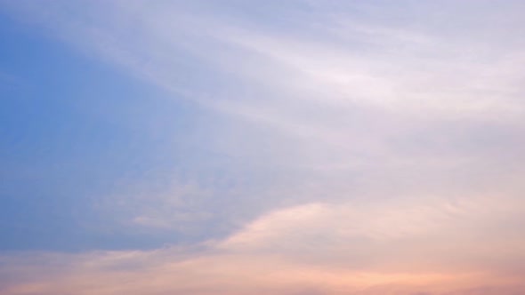 4K Sky Time lapse, Beautiful background, Sky Timelapse of skyscrapers. alt