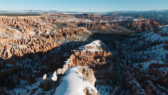 Bryce Canyon at Sunrise in Winter, Utah, USA