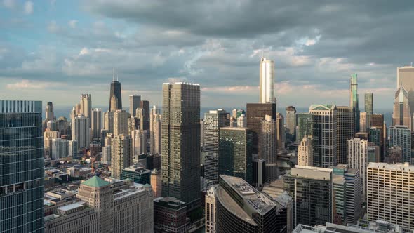 Chicago Cityscape - Day to Night Timelapse