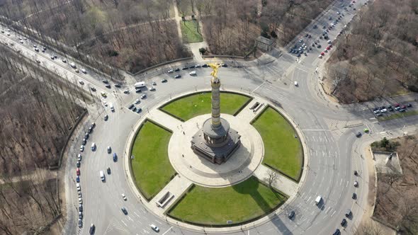 Slow flight trough Empty Central Berlin