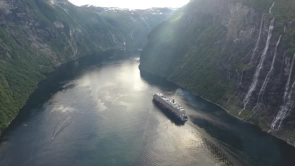 Geiranger Fjord And Cruiseship 7