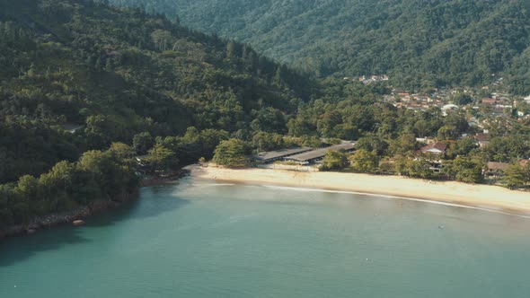 Drone Video - Drone arriving at the beach