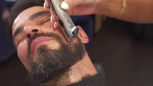 Male Haircut with Electric Razor