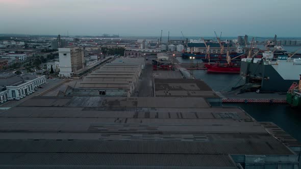 Landing in the decks pf Veracruz port