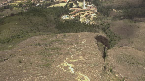 Aerial shot of Villa de Leyva during Daytime. Tiltup 4k.